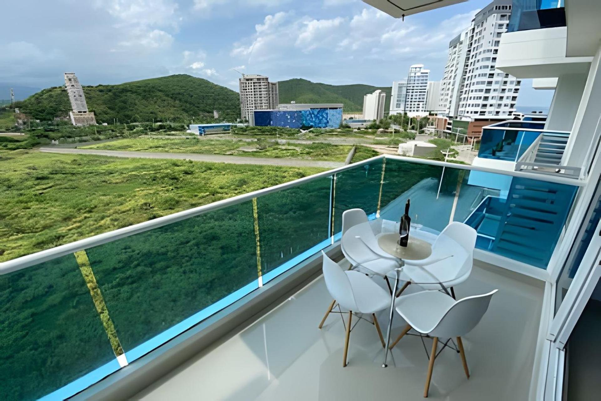 Apartamentos Reserva Del Mar - Frente Al Mar By Soho Санта-Марта Экстерьер фото